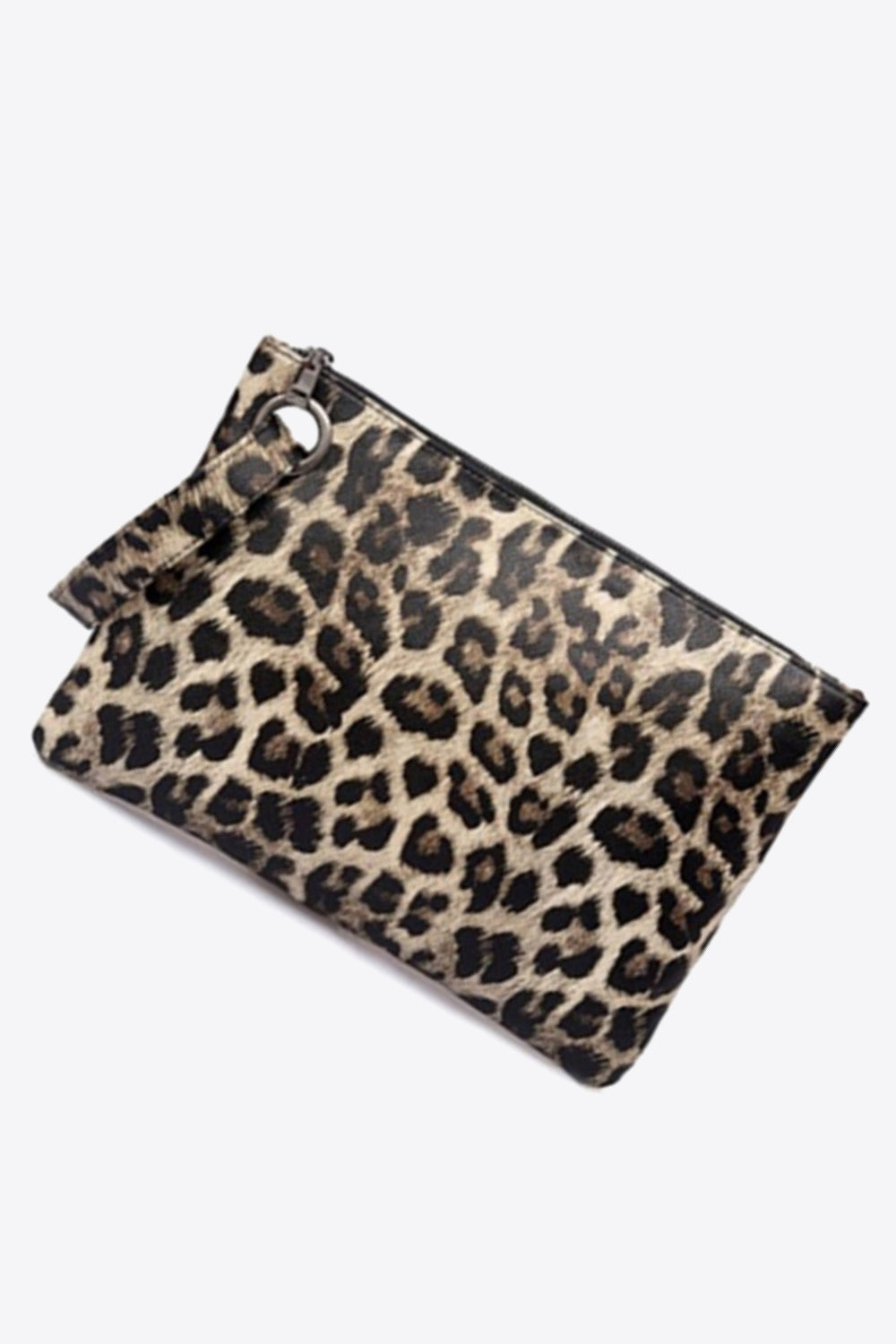 Leopard Vegan Leather Clutch - Effortless Style and Comfort!