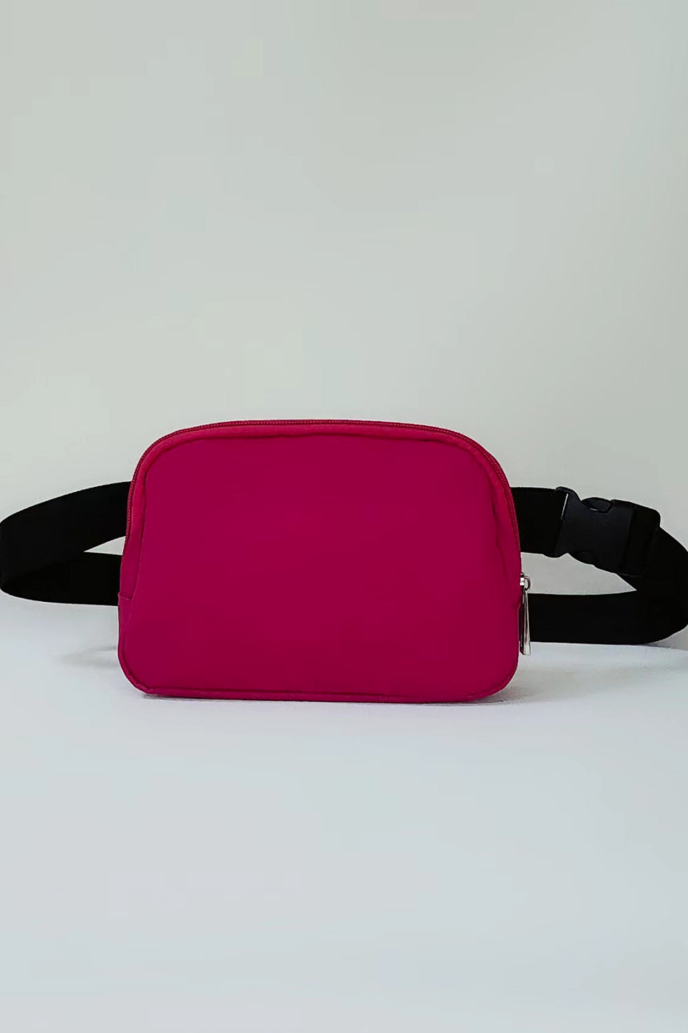 Buckle Zip Closure Fanny Pack - Protect your belongings!