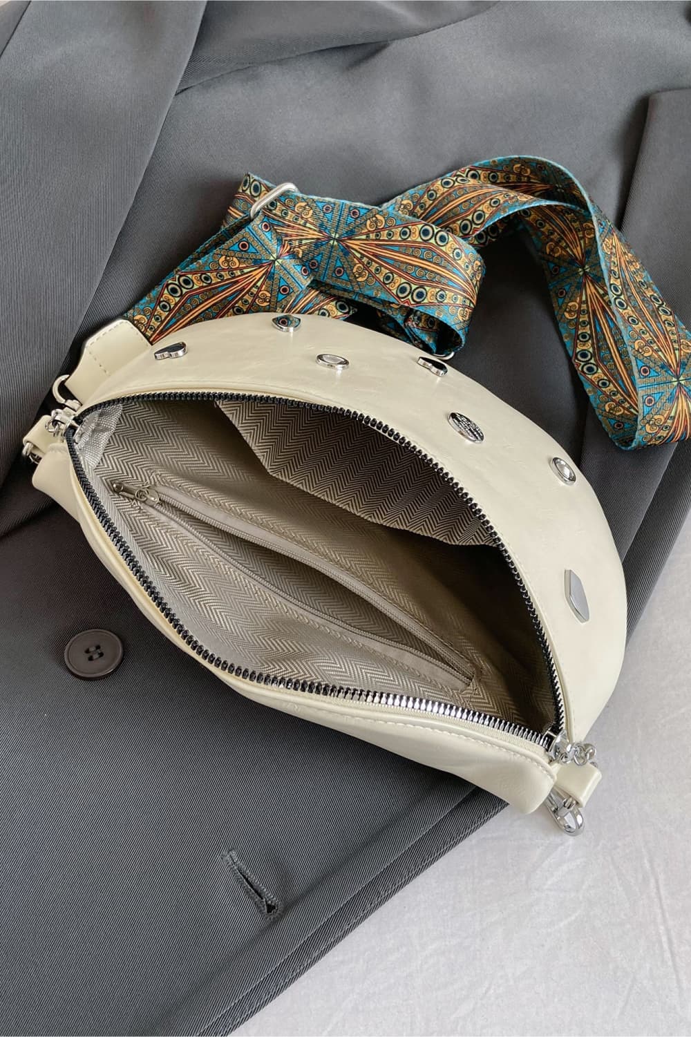 Vegan Leather Sling Bag - Effortless Hands-Free Style!