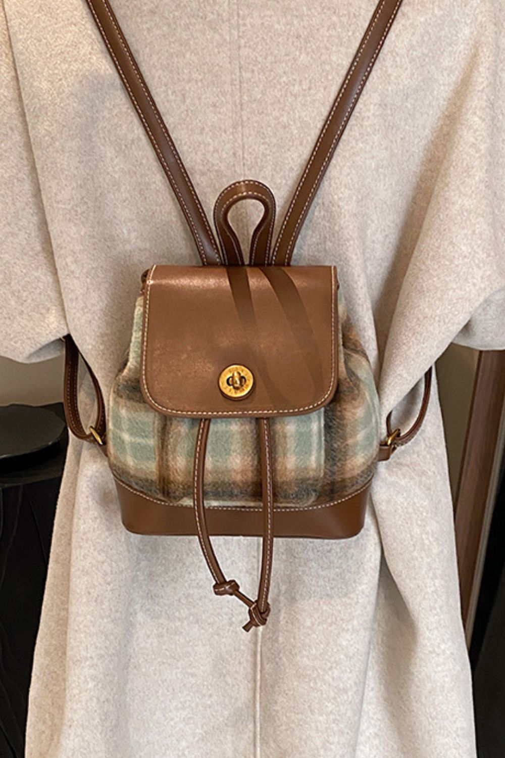 Vegan Leather Drawstring Plaid Backpack Bag - Effortless Portability!