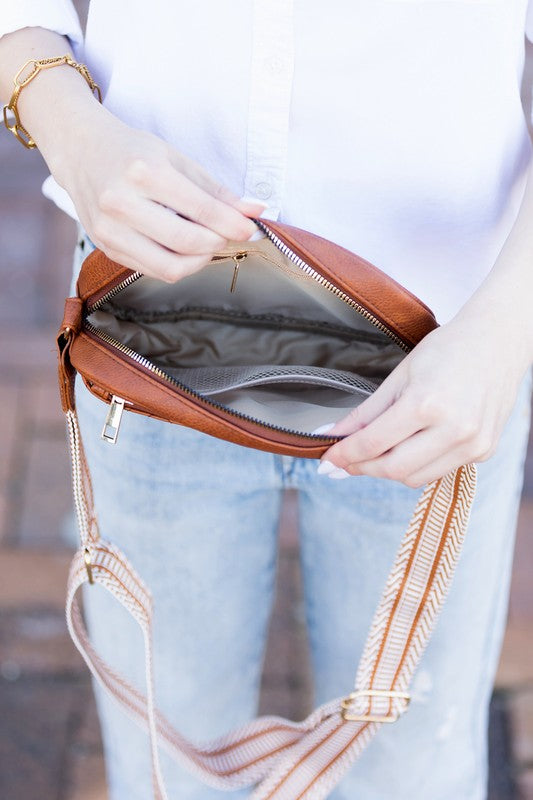 Vegan Leather Camera Crossbody Bag with Adjustable Strap, Gold Hardware, Top Zip Closure, Front Zip Pocket and Interior Pockets