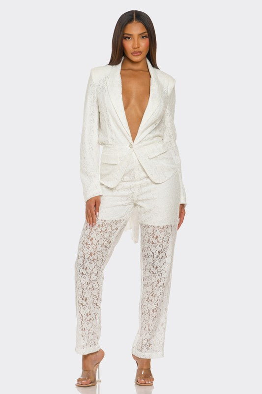 Luxe Lace Ensemble
