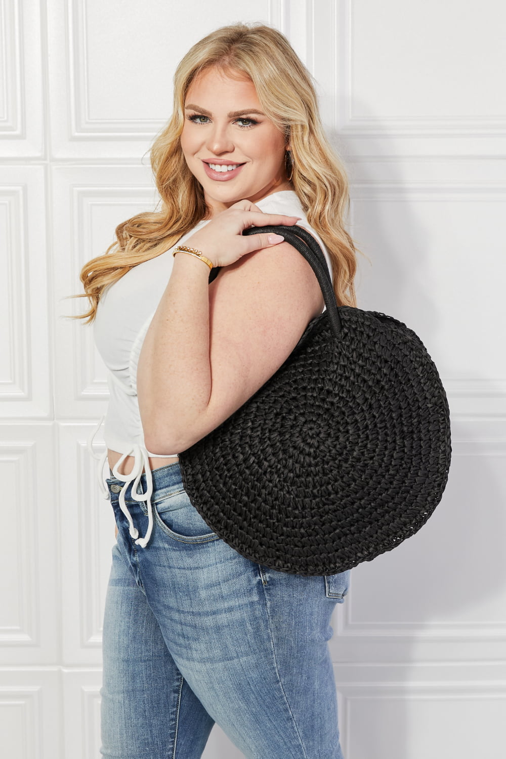 Justin Taylor Beach Date Straw Rattan Handbag in Black - Island Chic for Every Adventure!