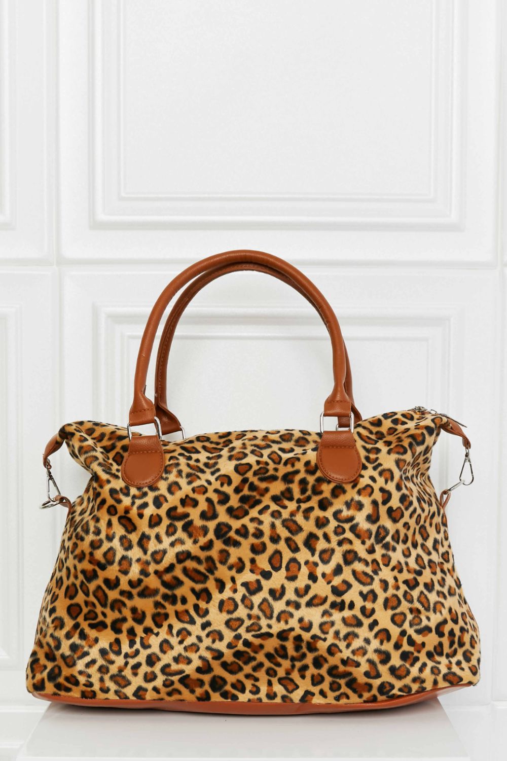 Animal Print Brushed Weekender Bag - Trendy Weekend Chic!