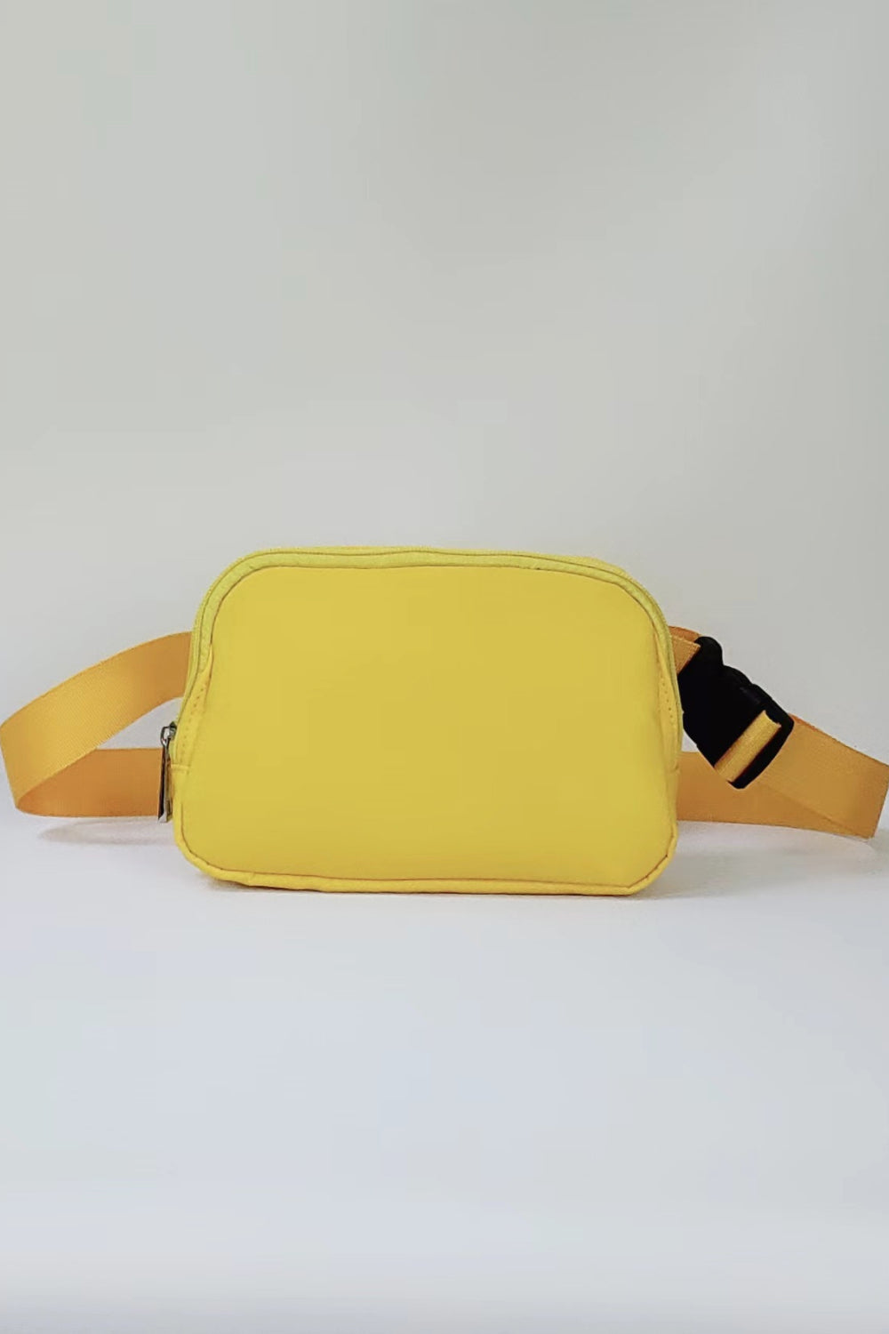 Buckle Zip Closure Fanny Pack - Protect your belongings!