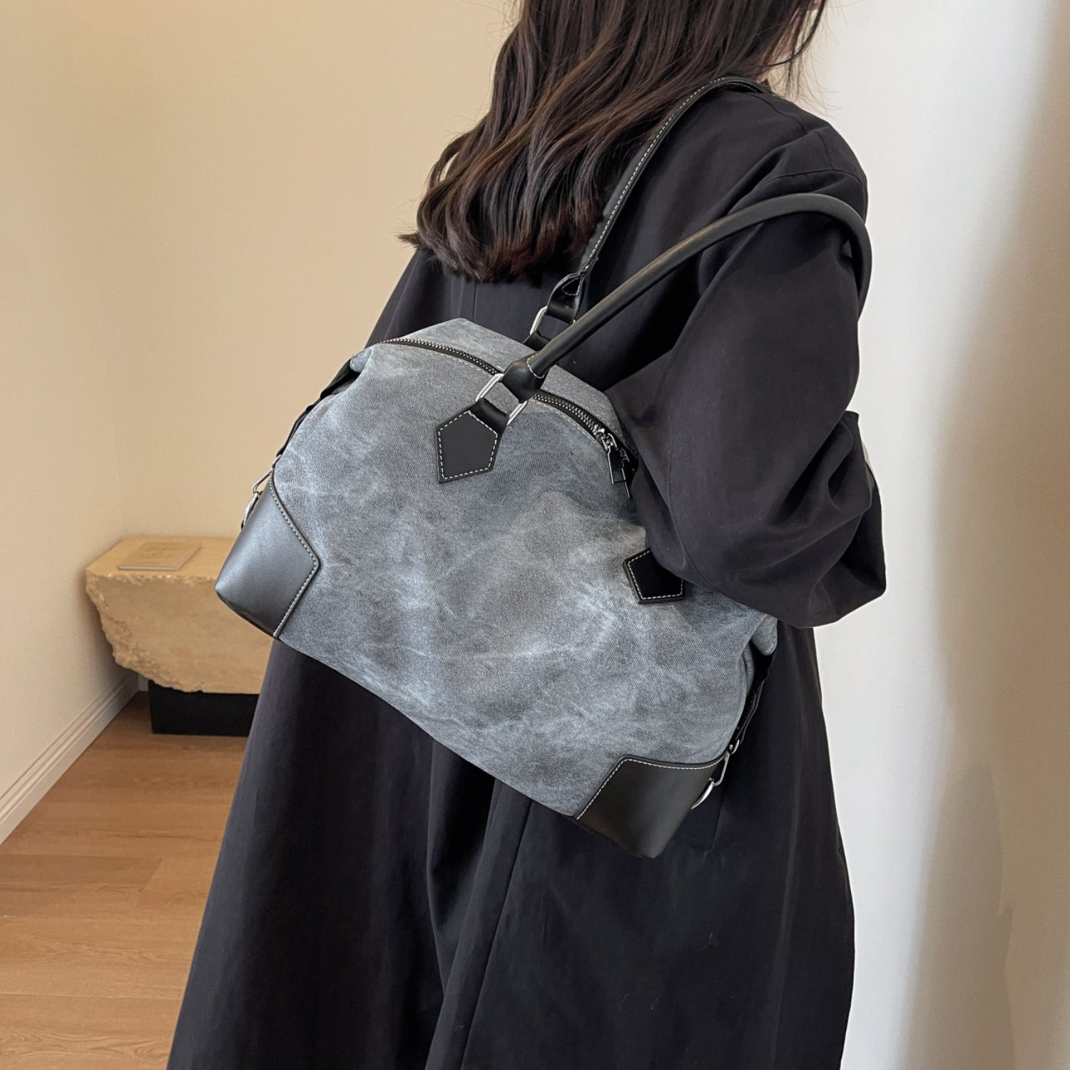 Contrast Vegan Leather Shoulder Bag - Bold Style with a Touch of Edge!