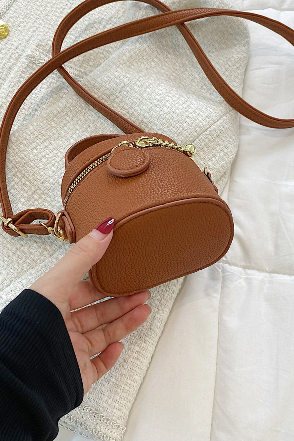 Vegan Leather Crossbody Bag - The Mini Must-Have!