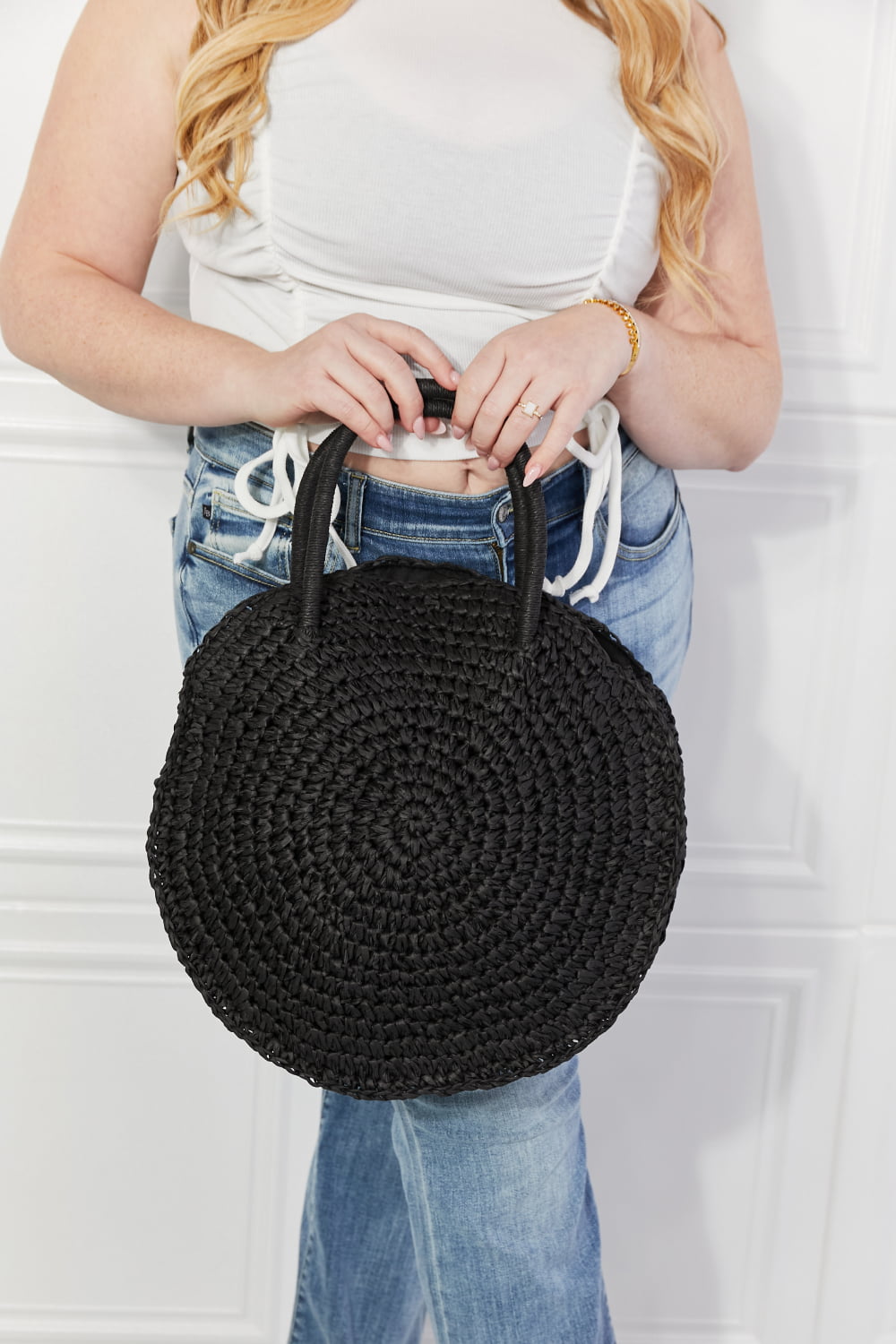 Justin Taylor Beach Date Straw Rattan Handbag in Black - Island Chic for Every Adventure!