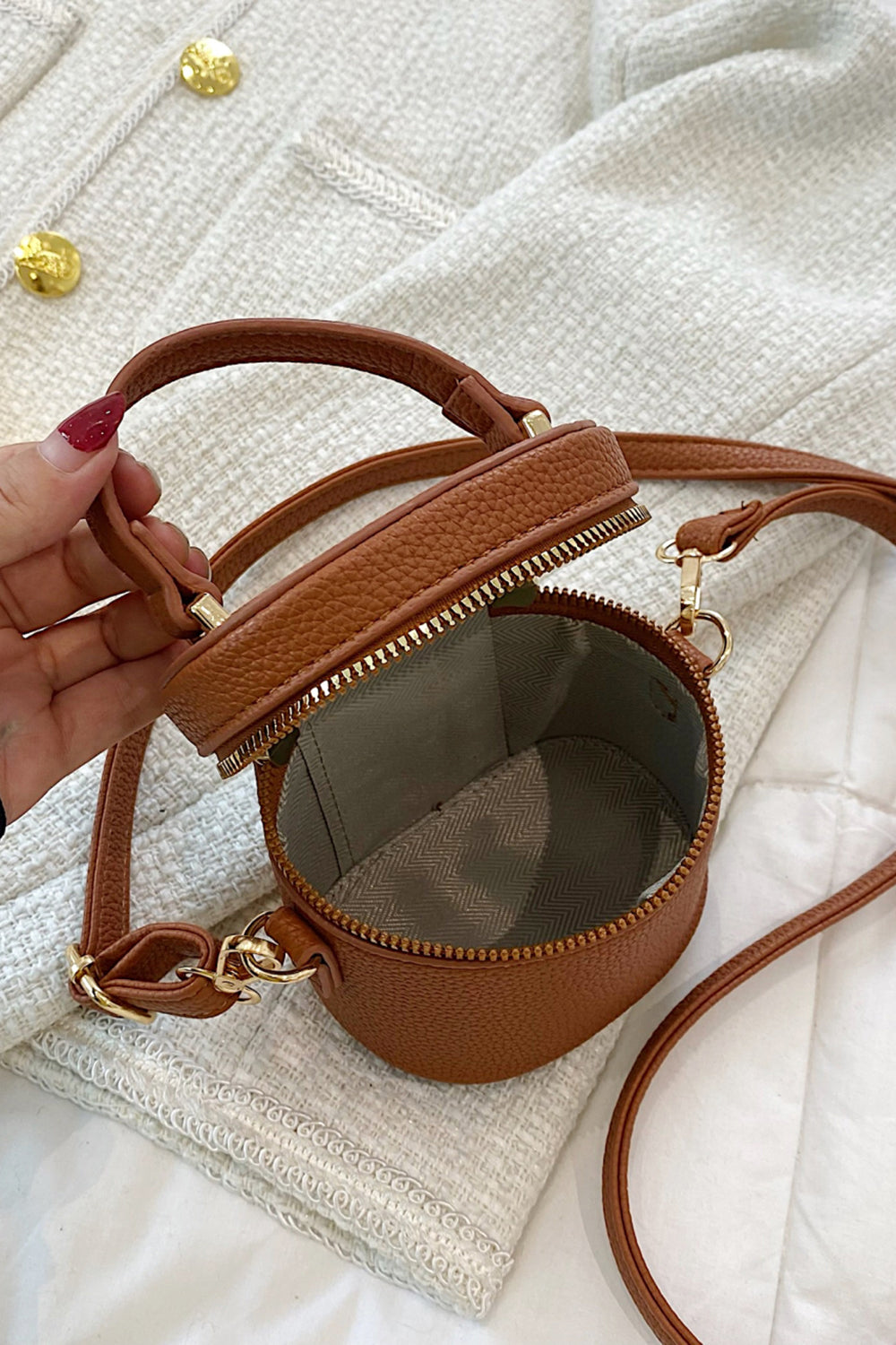 Vegan Leather Crossbody Bag - The Mini Must-Have!