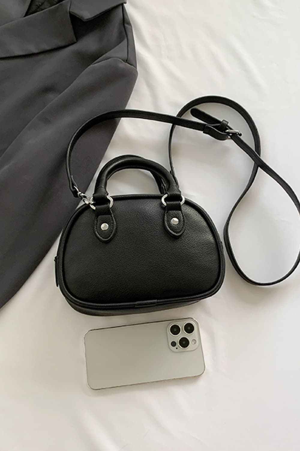 The Perfect Handbag for the Ethical Fashionista - Luxurious feel without being cruel!