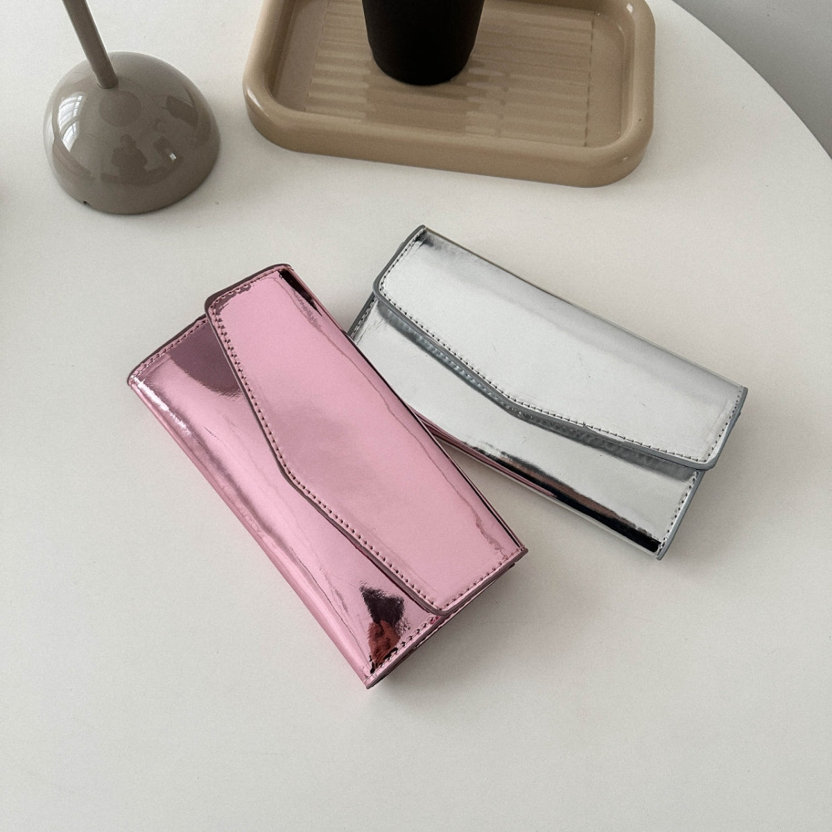 Vegan Leather Small Wallet - Enjoy Unparalleled Convenience!