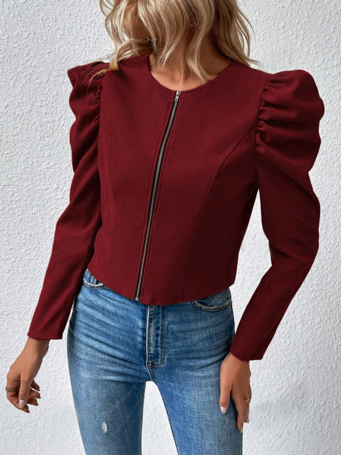 Women's Lightweight Zip Jacket with Puff Sleeves and Versatile Fit