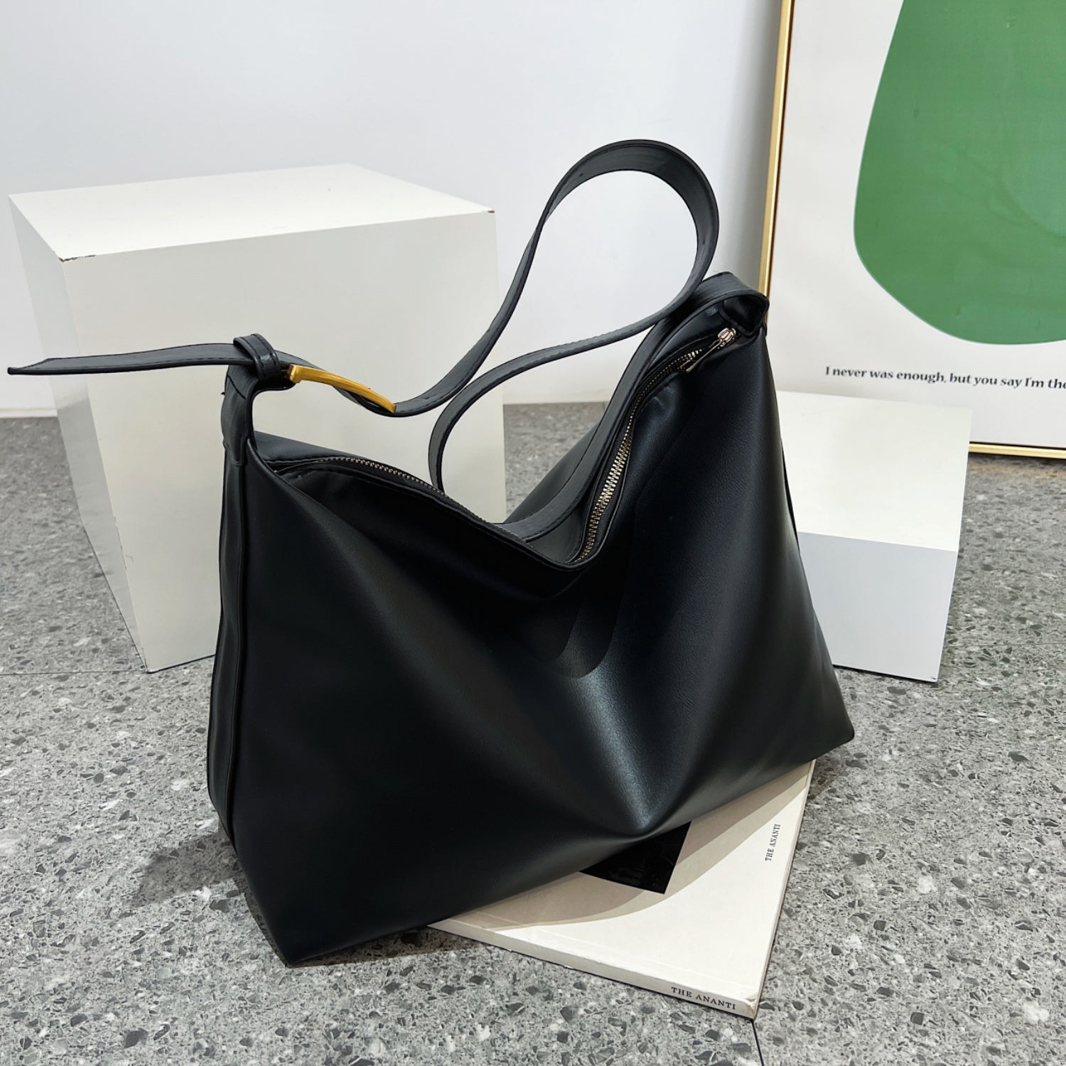 Adjustable Strap Vegan Leather Handbag - Eco-Conscious Comfort