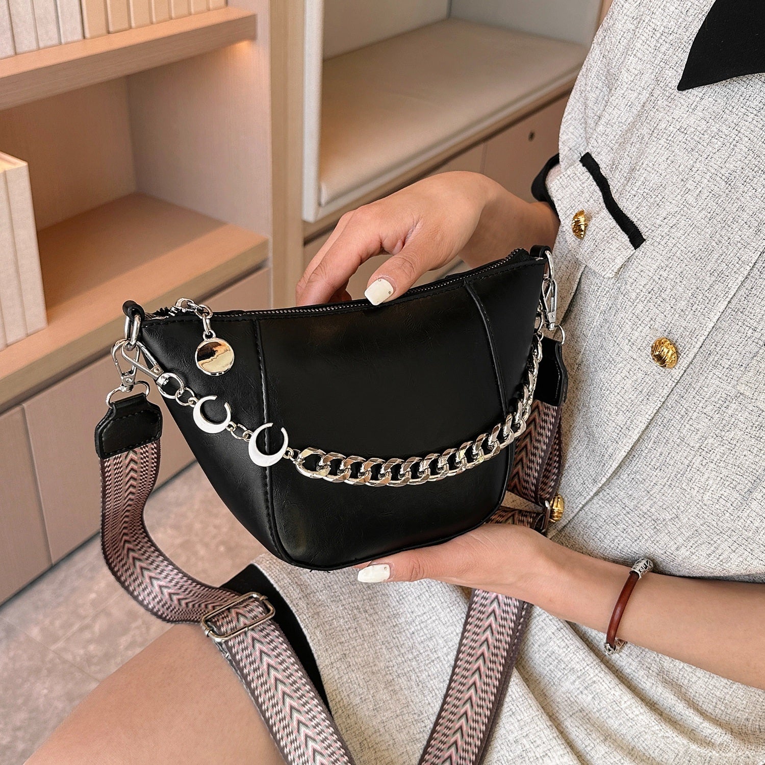 Vegan Leather Chain Trim Crossbody Bag - For those Casual Outings!