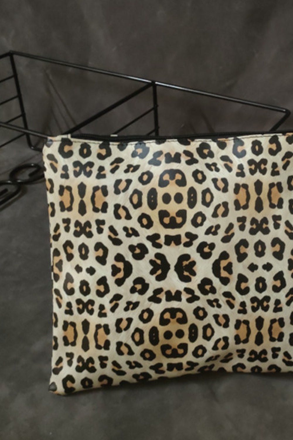 Leopard Vegan Leather Clutch - Elevate Your Style with a Statement-Making Accessory