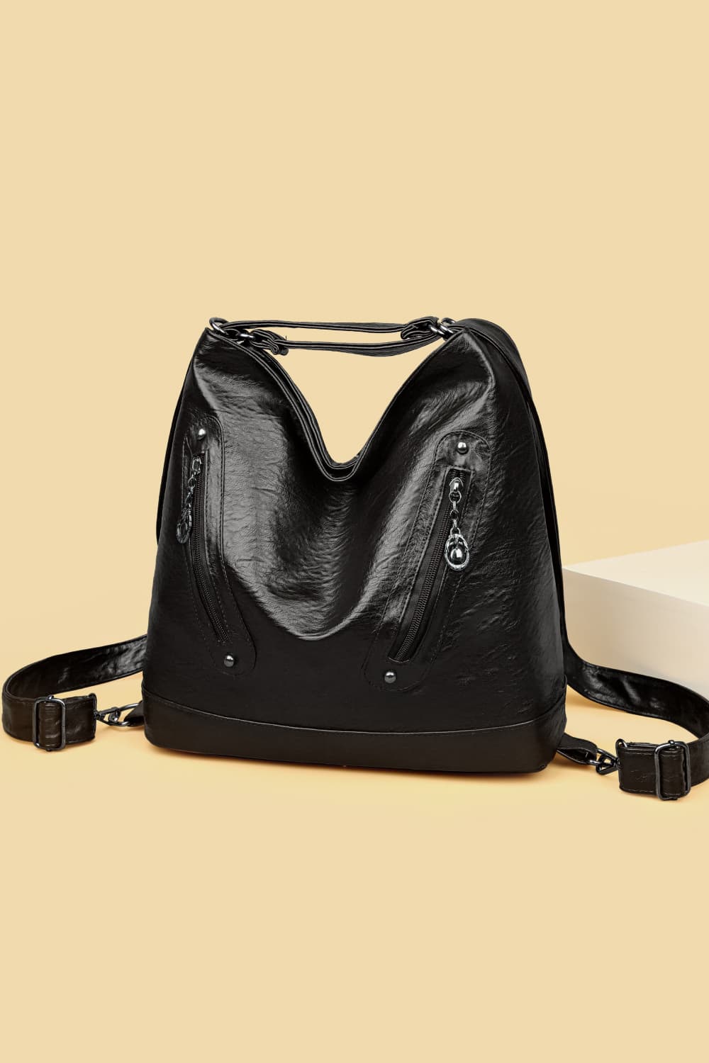 Vegan Leather Shoulder Bag - Sustainable Luxury on Your Shoulder!