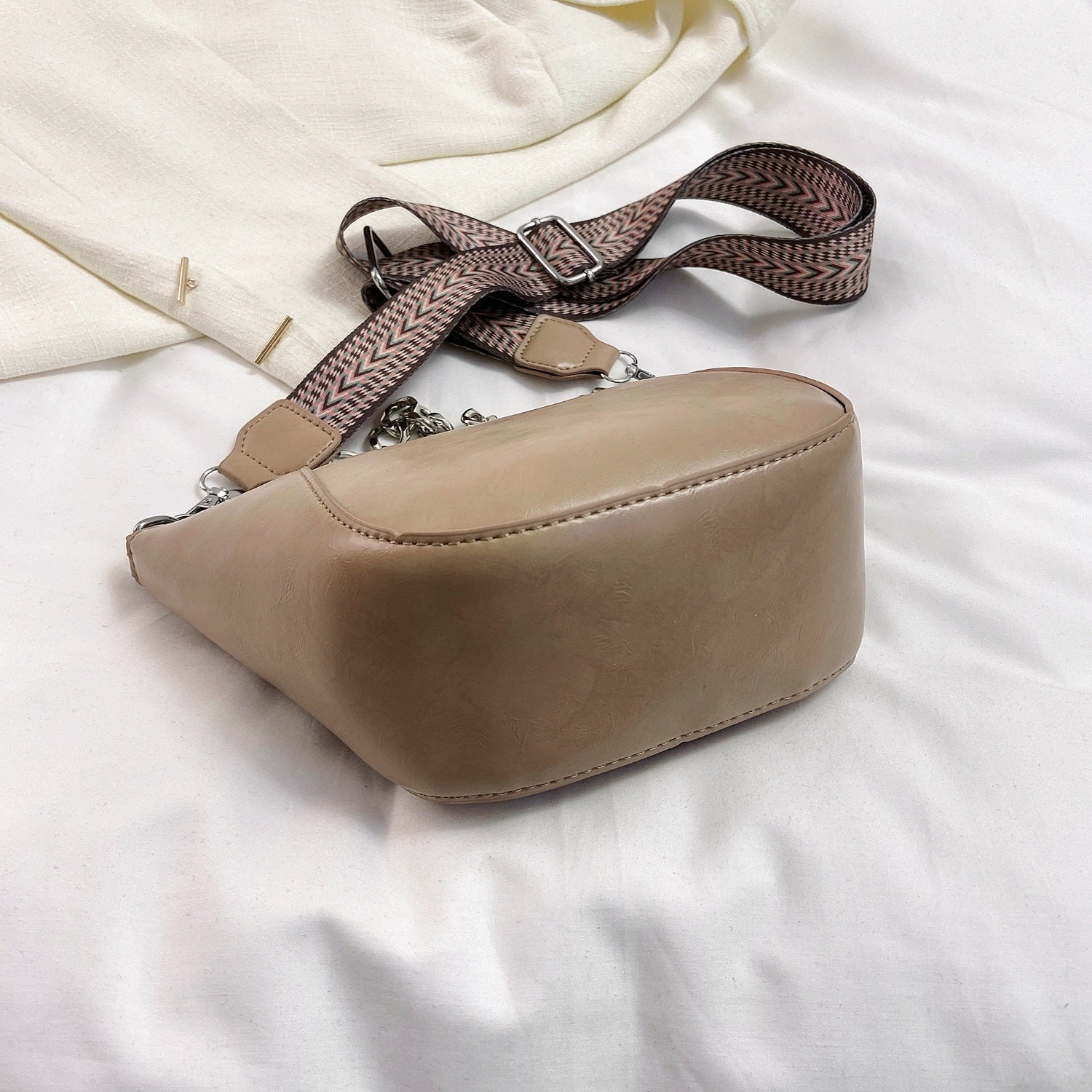 Vegan Leather Chain Trim Crossbody Bag - For those Casual Outings!