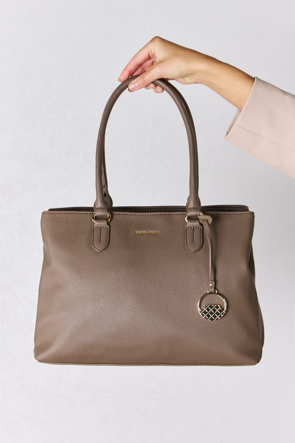 David Jones Structured Leather Handbag - Timeless Sophistication