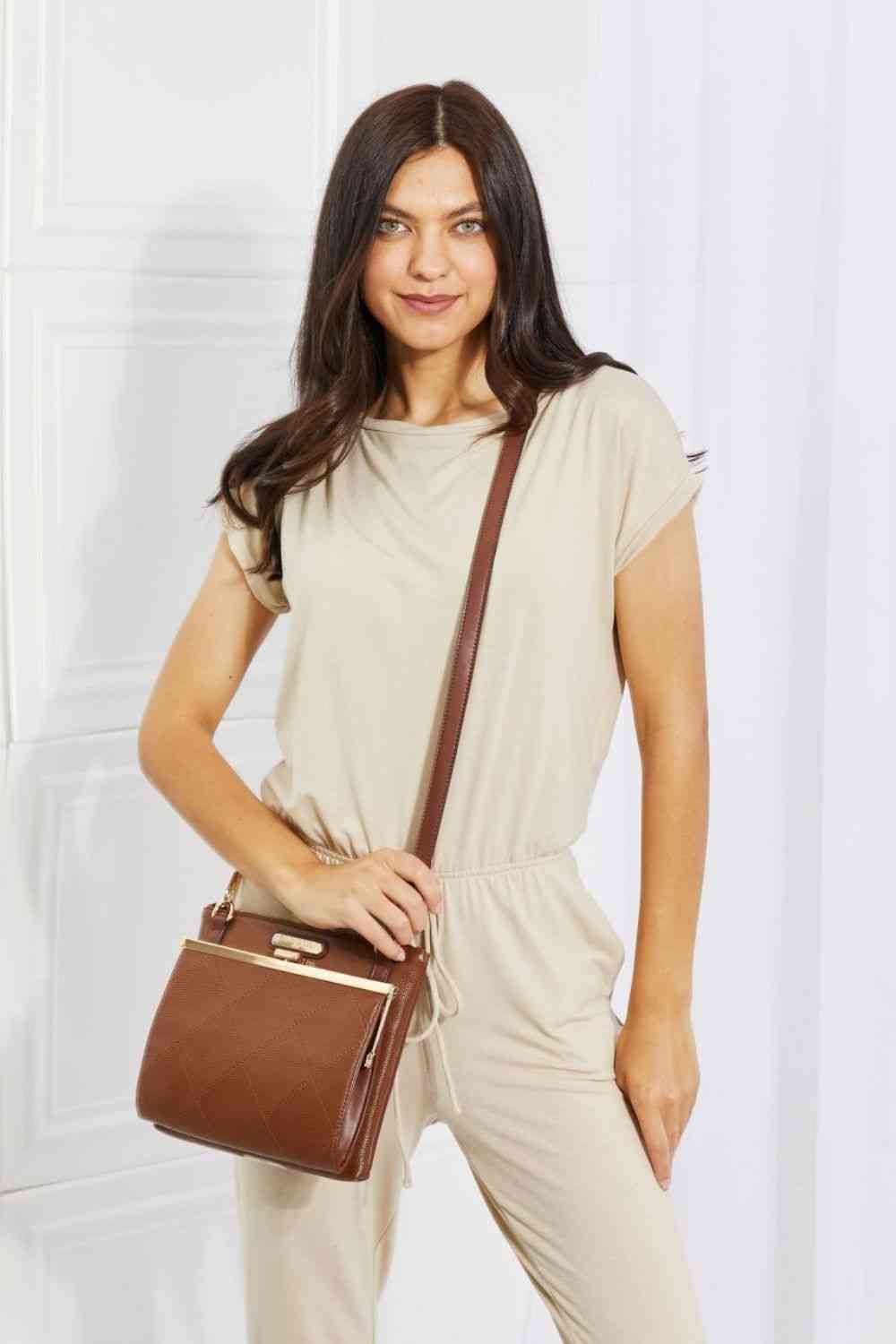 Nicole Lee USA Medium-Sized Adjustable Crossbody Shoulder Bag For Everyday Essential