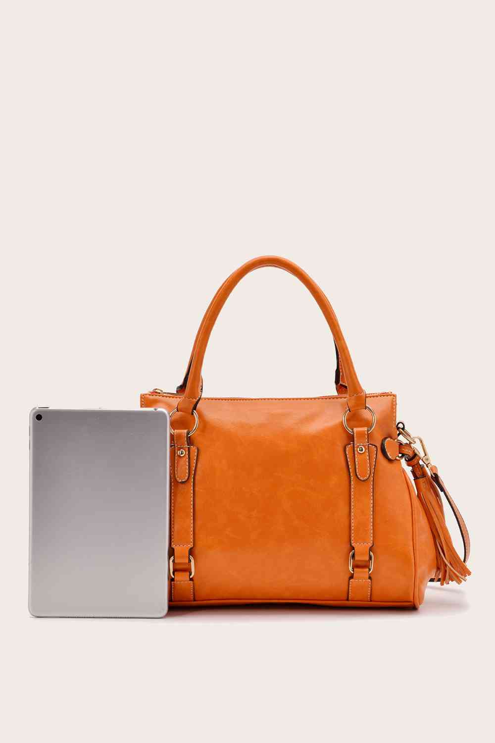 Savvy & Stylish: The Vegan Leather Handbag for the Discerning You