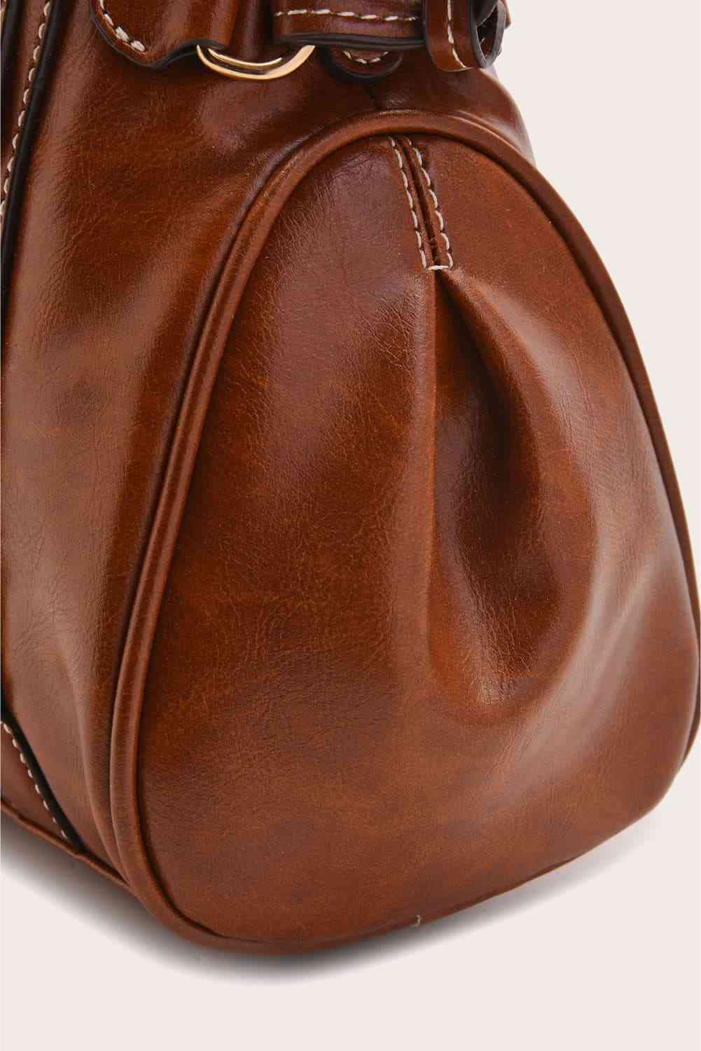 Savvy & Stylish: The Vegan Leather Handbag for the Discerning You