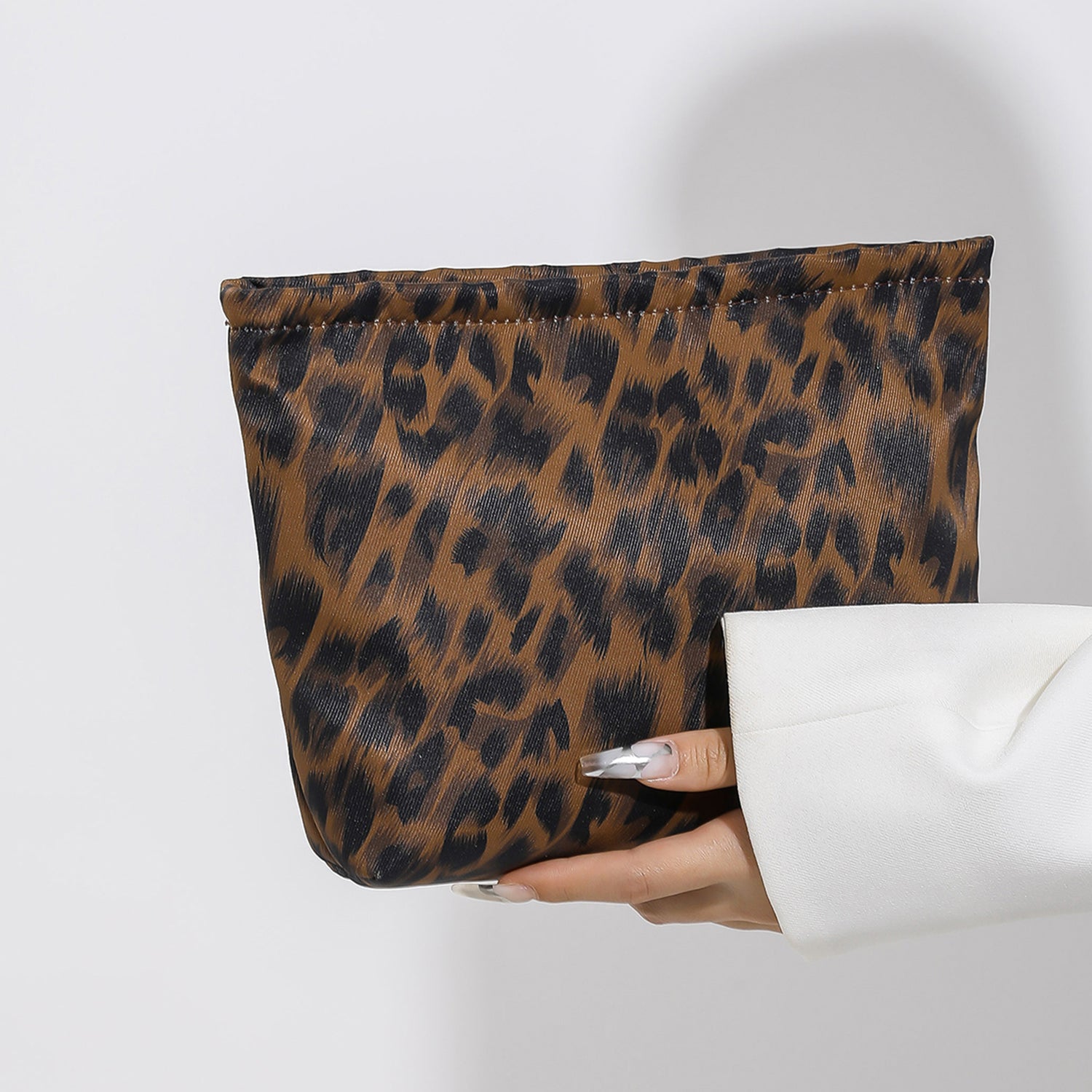 Nylon Clutch with Zipper - Maximize Your Night Out With This Essential Clutch!