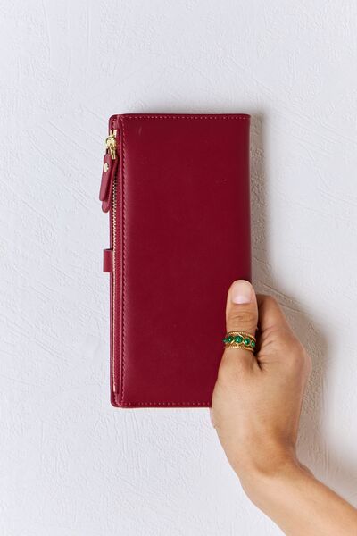 David Jones Texture Vegan Leather Wallet - Everyday Elegance in a Compact Design!