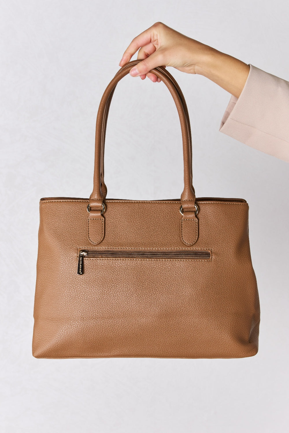 David Jones Structured Leather Handbag - Timeless Sophistication