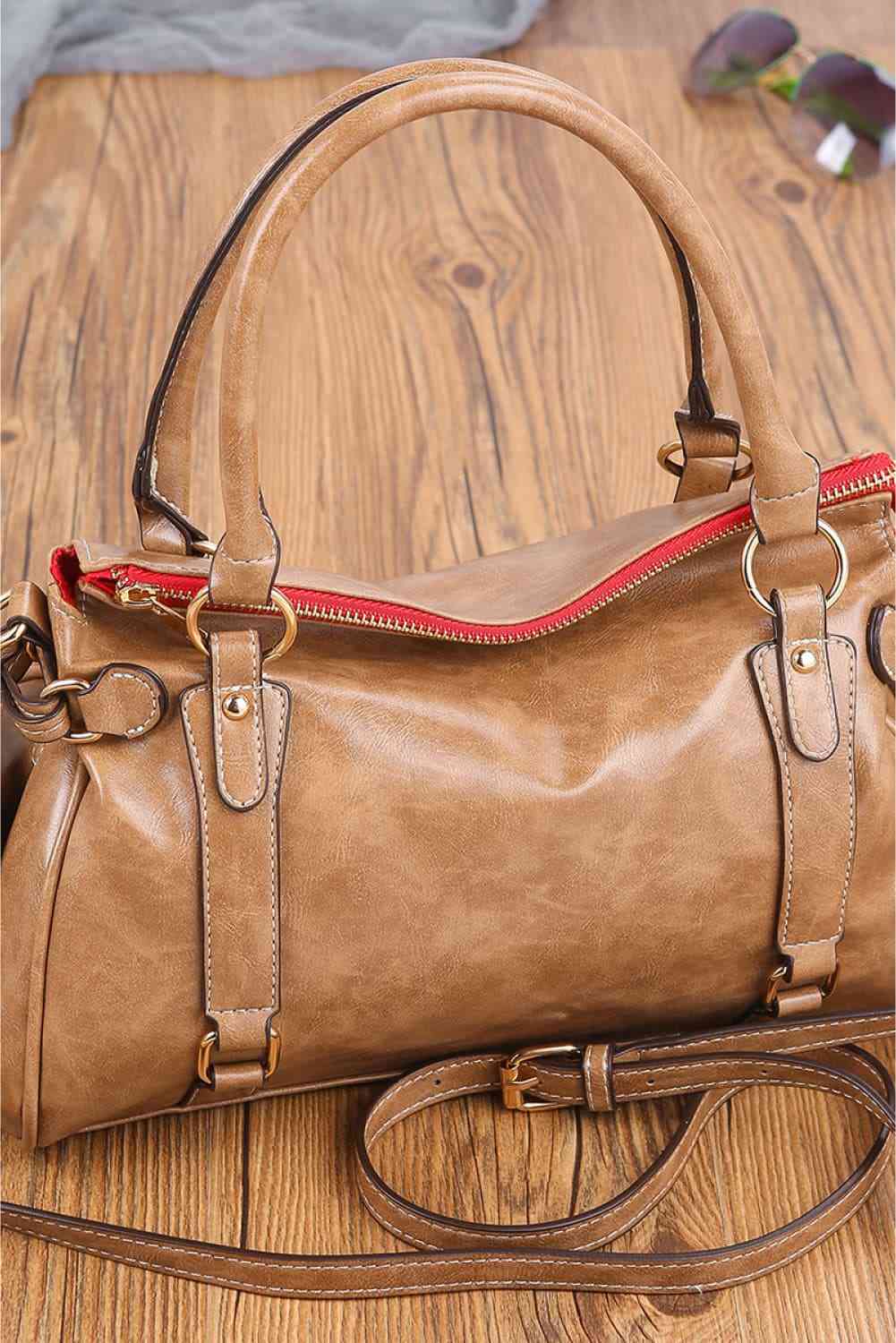 Savvy & Stylish: The Vegan Leather Handbag for the Discerning You