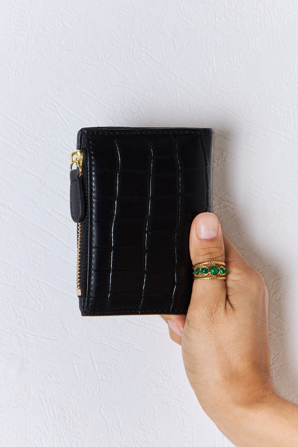 David Jones Texture Vegan Leather Mini Wallet - Big Style, Mini Size, You'll Adore!