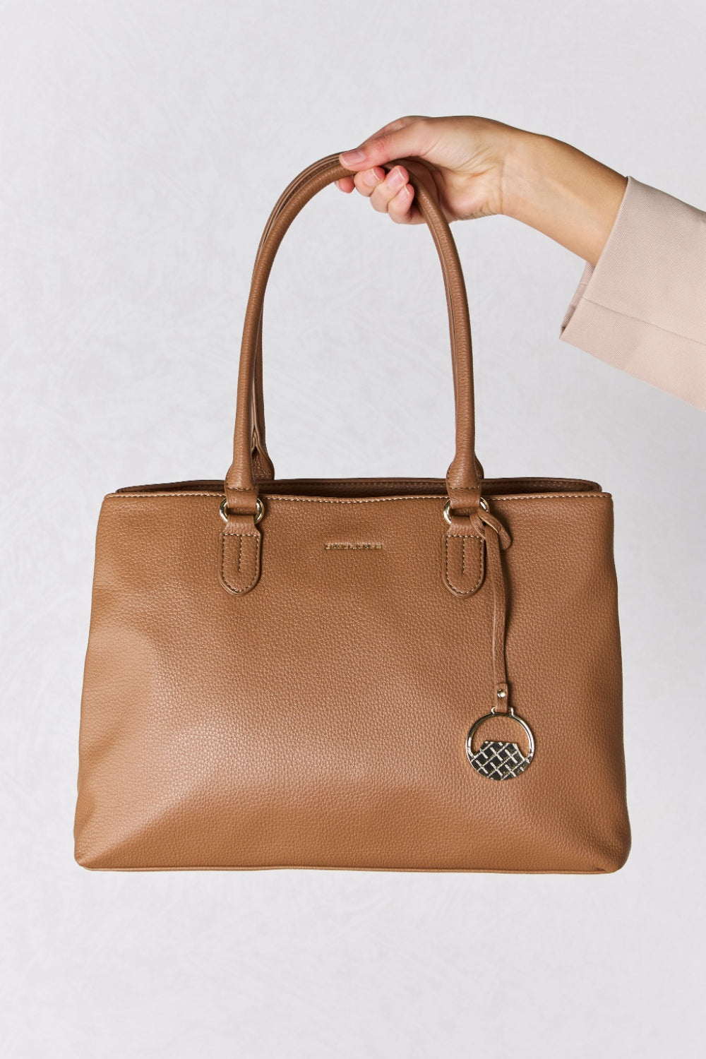 David Jones Structured Leather Handbag - Timeless Sophistication