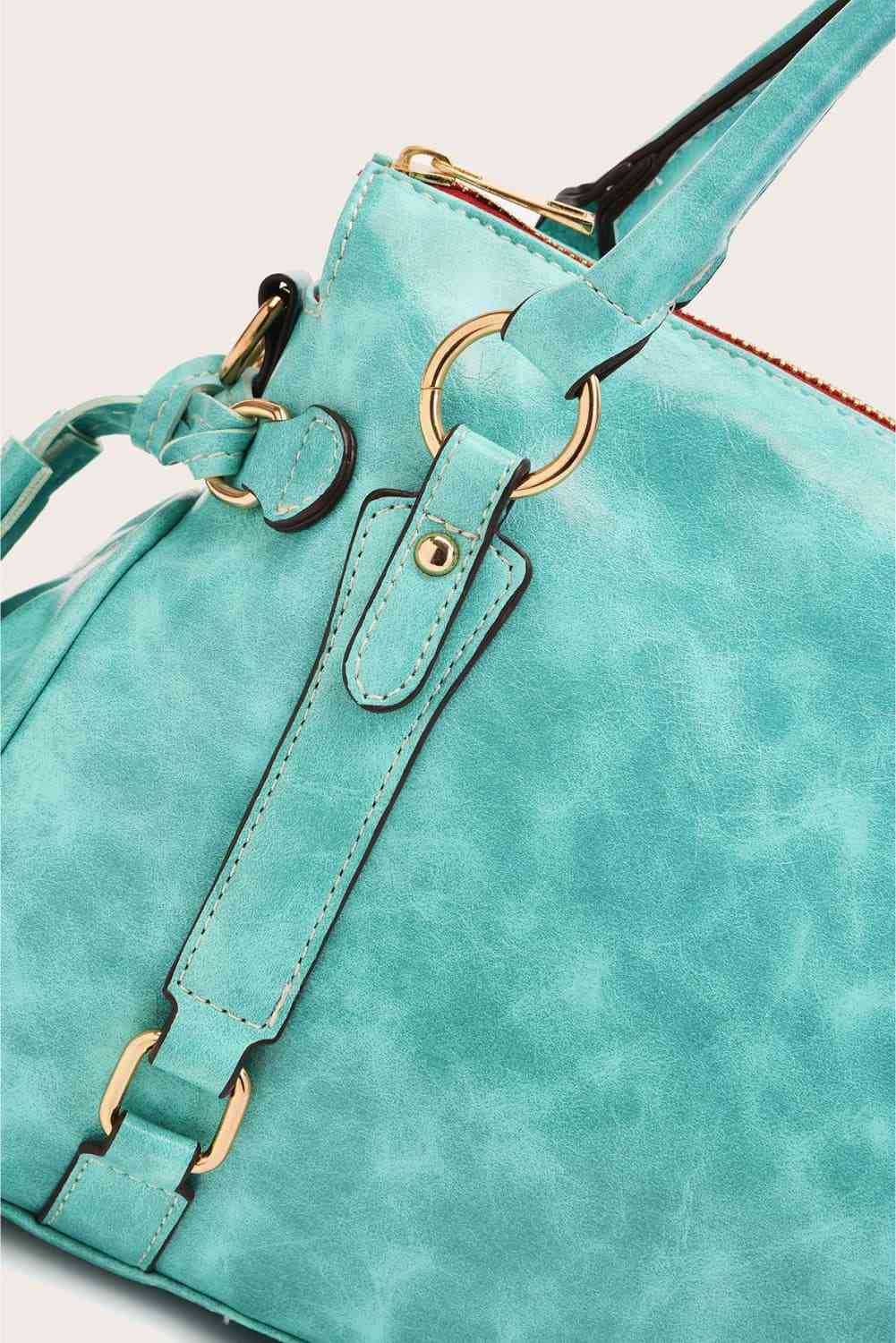 Savvy & Stylish: The Vegan Leather Handbag for the Discerning You