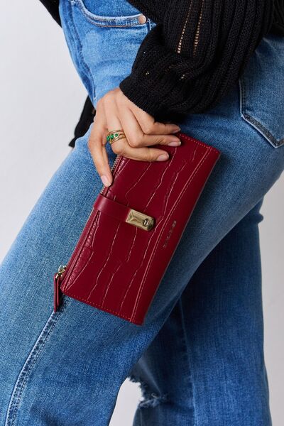 David Jones Texture Vegan Leather Wallet - Everyday Elegance in a Compact Design!