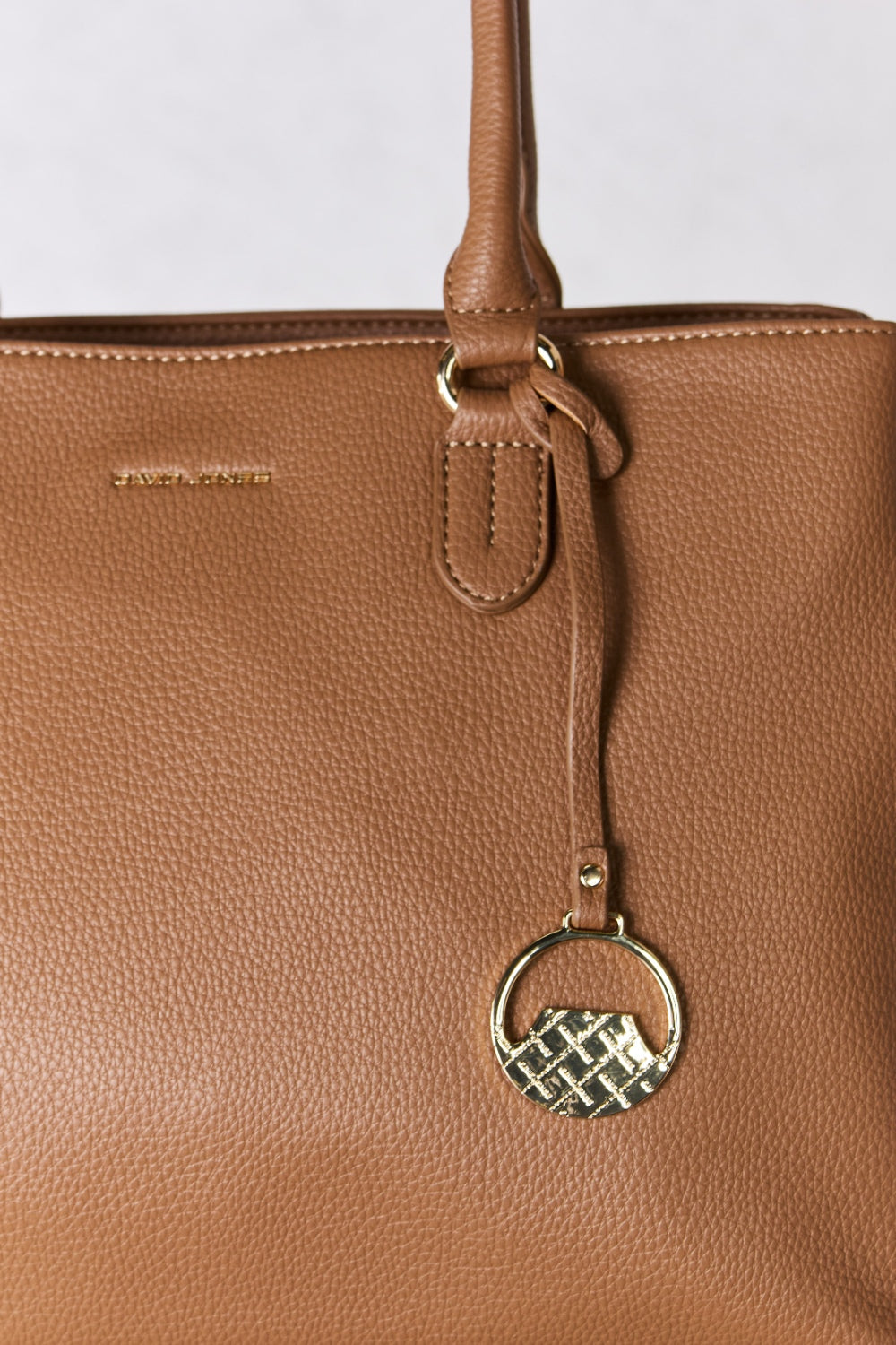 David Jones Structured Leather Handbag - Timeless Sophistication